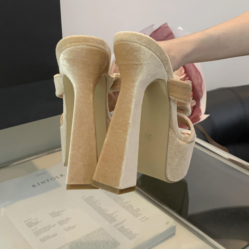 Hyacinth Rose Detail Platform Heels