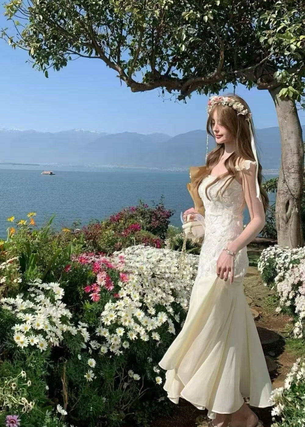 3D rose detailed maxi dress