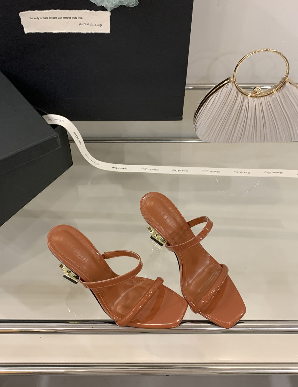 Saint Laurent Open Toe High Heels Pattern 2