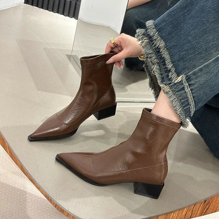 Maeve European Style Pointed Short Boots – VÈRV LABEL®